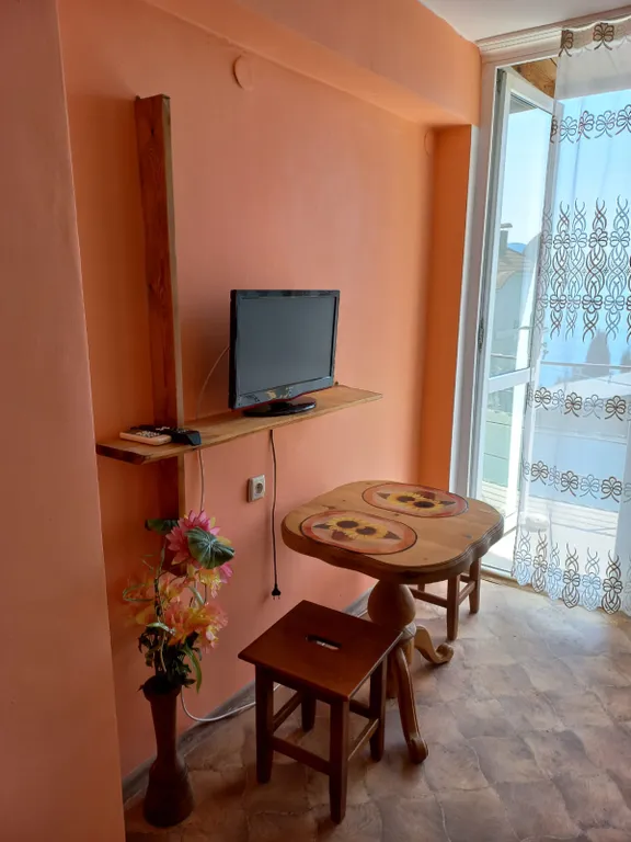 Уютный номер с прекрасным видом на море