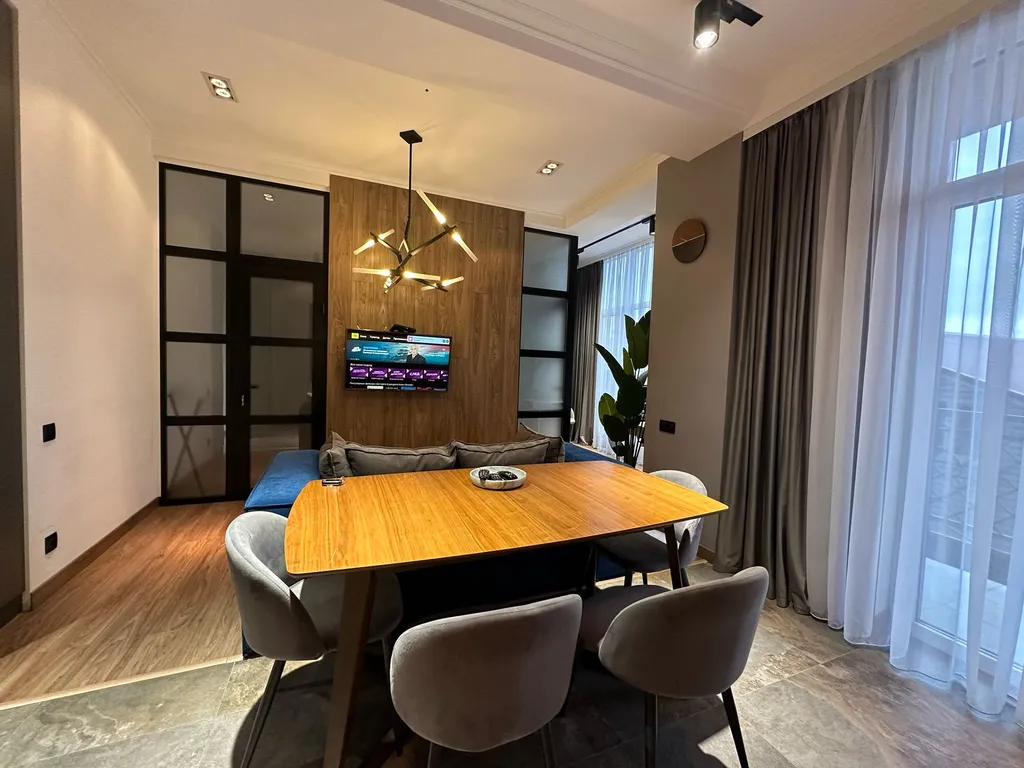 Апартаменты на первой береговой. Всего 5 минут пешком и вы на пляже!