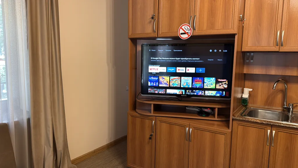 Душевная квартира рядом с Каскадом