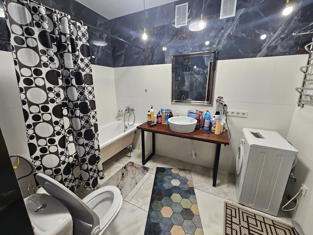 Целый этаж в частном доме в тихом районе