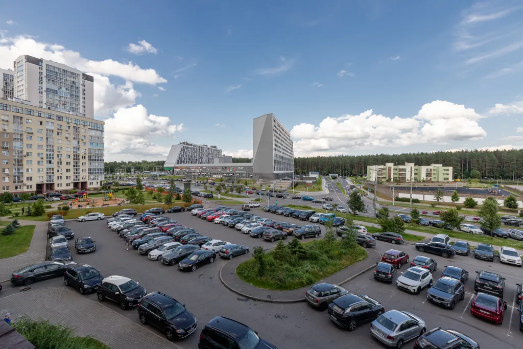 Светлые апартаменты около Dana Mall