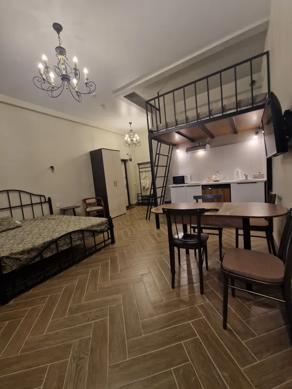 Квартира в самом центре в историческом доме