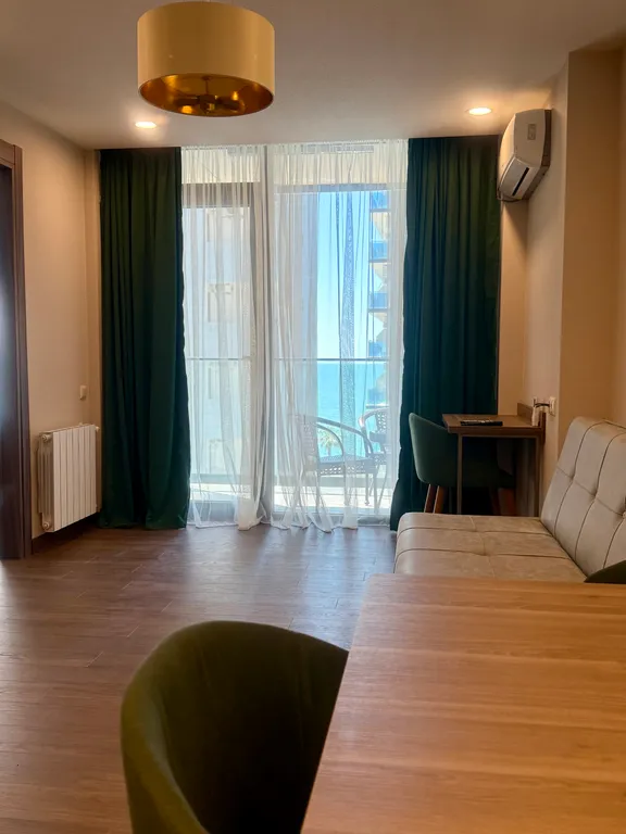 Квартира Sun & Style апартаменты с отдельной спальней, 5 минут до моря — Батуми