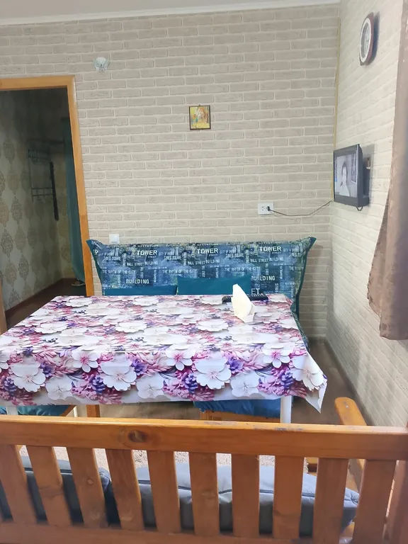 Домик с видом на горы