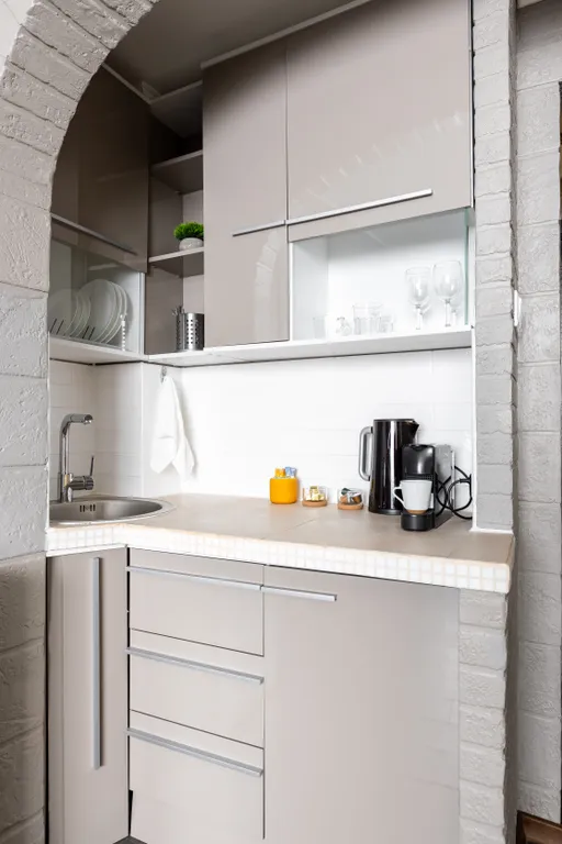 Уютная студия с дизайнерским ремонтом