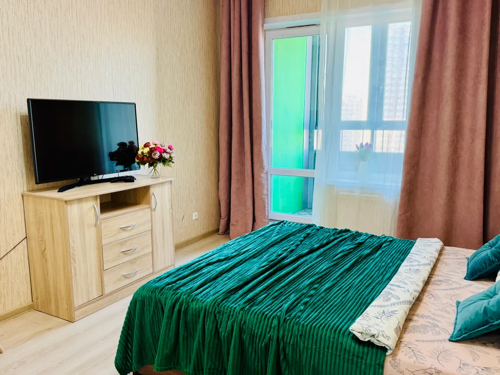 Просторная евродвухкомнатная квартира рядом с парком Горького