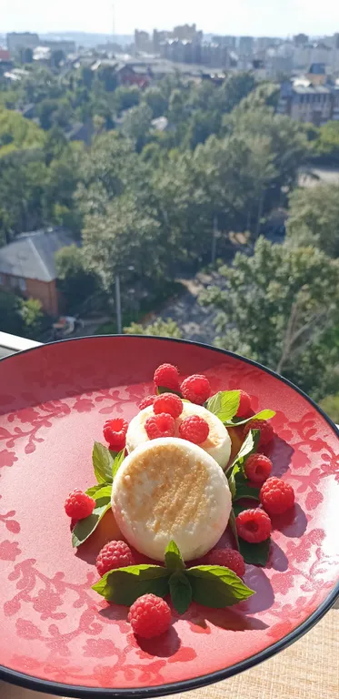 Большая квартира с джакузи и видом на город