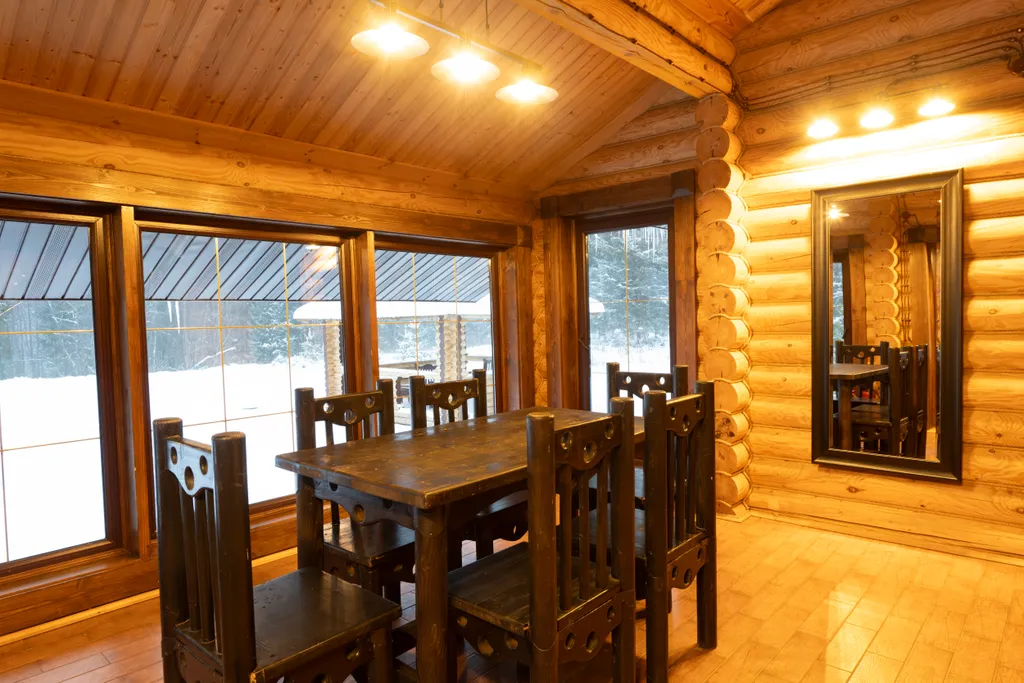 Бревенчатый коттедж вип 2, 4 спальни на берегу озера Селигер