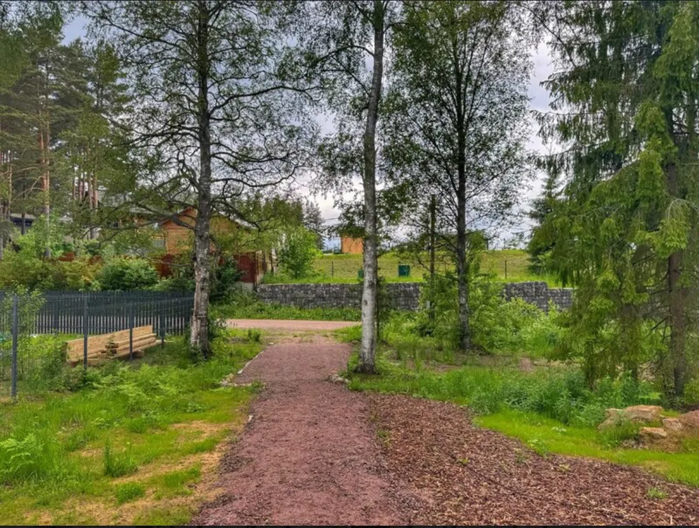 Уютный домик для двоих с мангалом