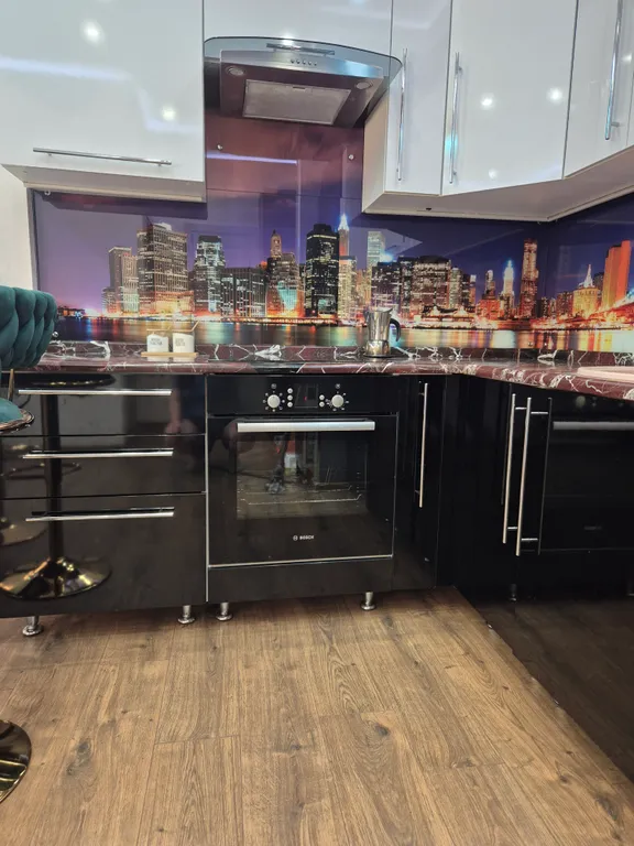 Стильная квартира в центре города с 2 изолированными спальнями