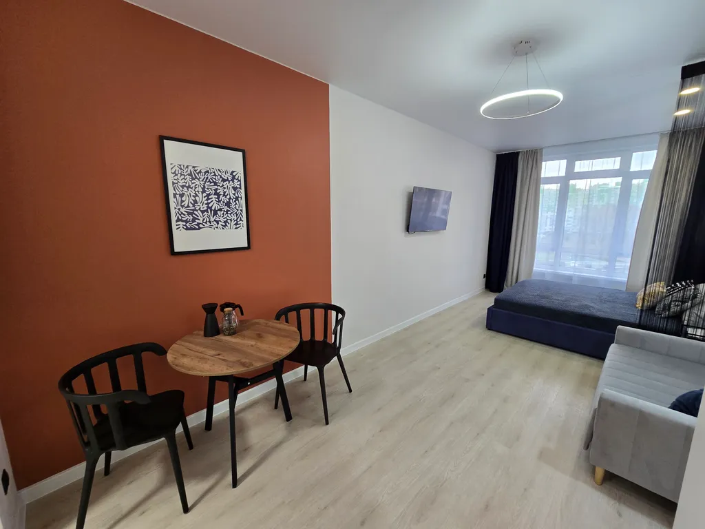 Современная квартира в новом элитном доме на ФПК