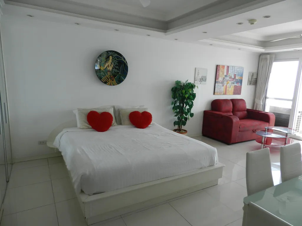 Студия с фронтальным видом на море у пляжа Джомтьен