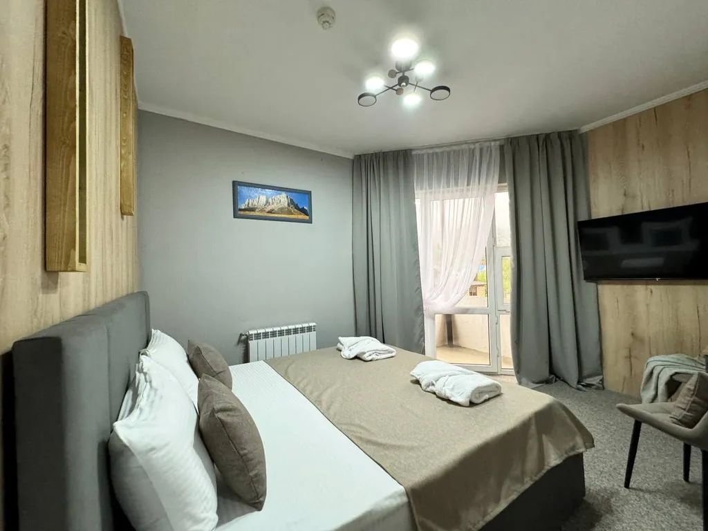 Квартира Двухкомнатный полулюкс с балконом и видом на горы и лес — аренда посуточно в Даховская