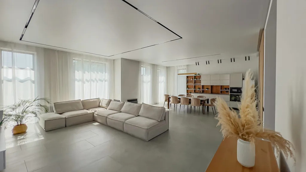 Стильный дом в 20 минутах от центра