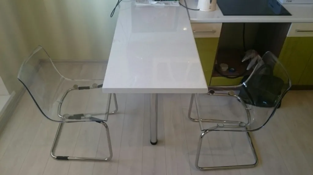 Евродвушка с компьютером, принтером, новой кроватью