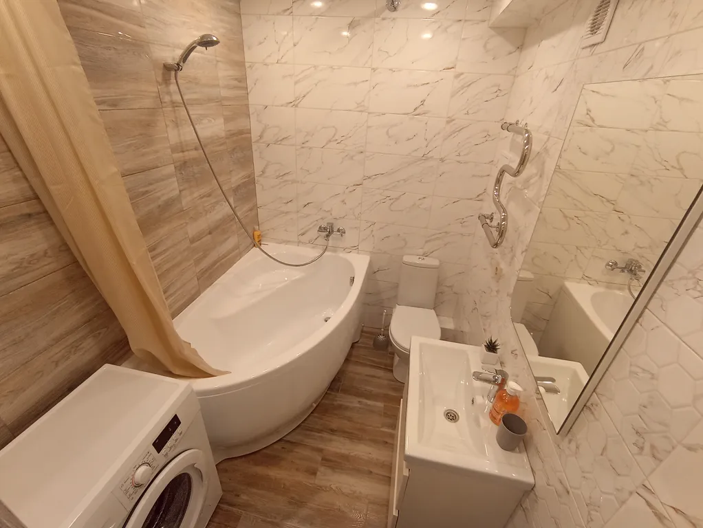 Дизайнерская студия у ФОК Арена