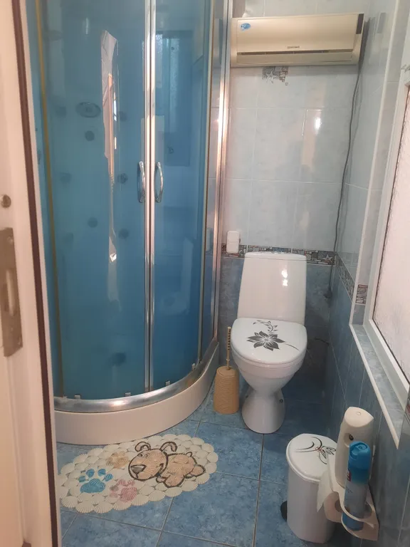 Уютный дом на берегу моря