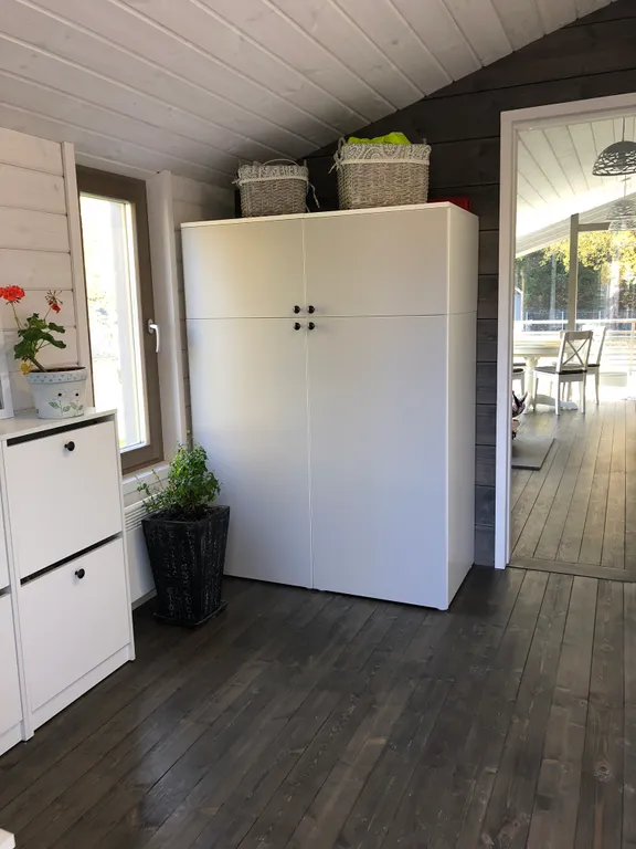 Дом носорога с камином