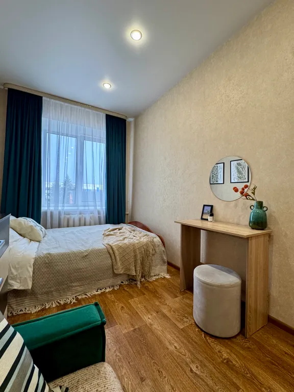 Вместительная 3-х комнатная квартира в центре гоpода