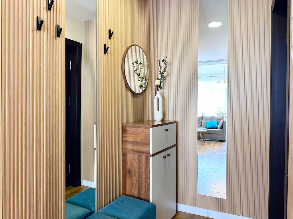 Апартаменты с видом на бассейн и море, ЖК White Sails