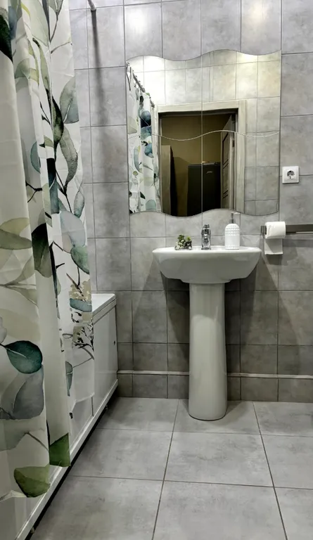 Студия в эко стиле в доме бизнес класса