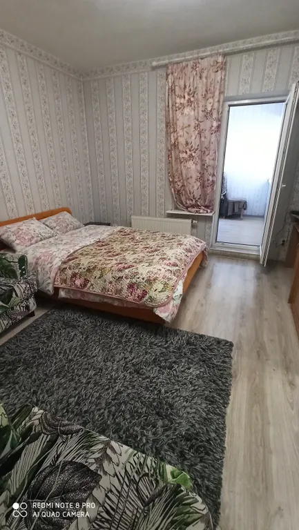 Квартира 3-комнатная квартира с гостиной видом на церковь и парк — Калининград