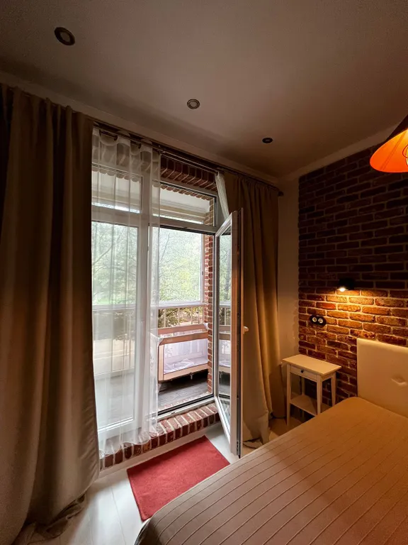 Дизайнерская квартира с великолепным видом на озеро