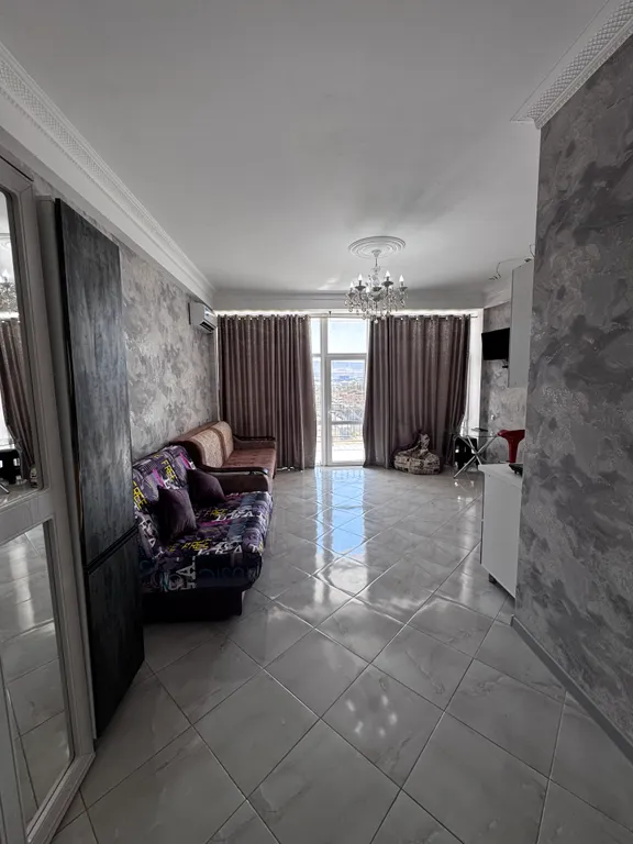 Просторная студия у моря