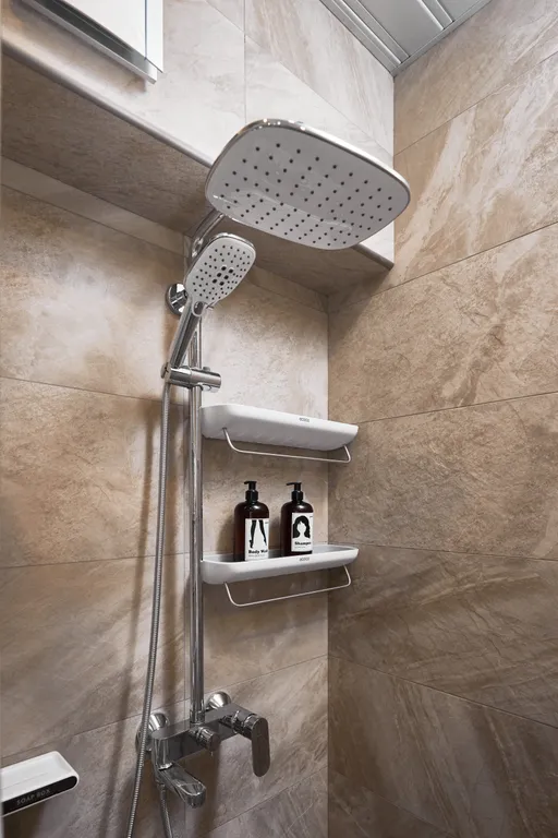 Апартамент в стиле лофт с обзорным видом на море