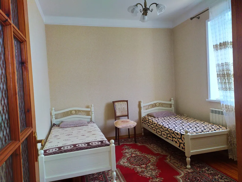 Дом в близи городского пляжа на побережье