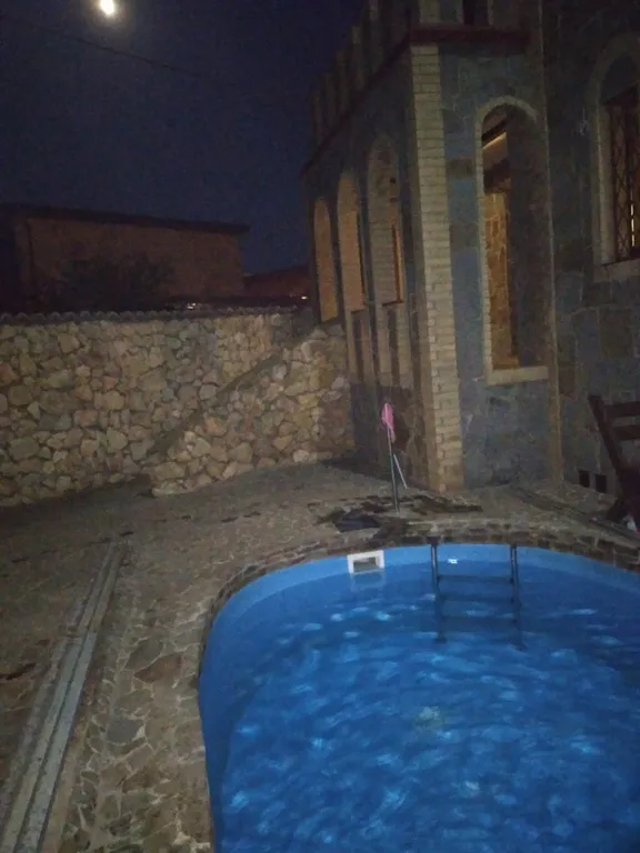 Замок у мыса Фиолент