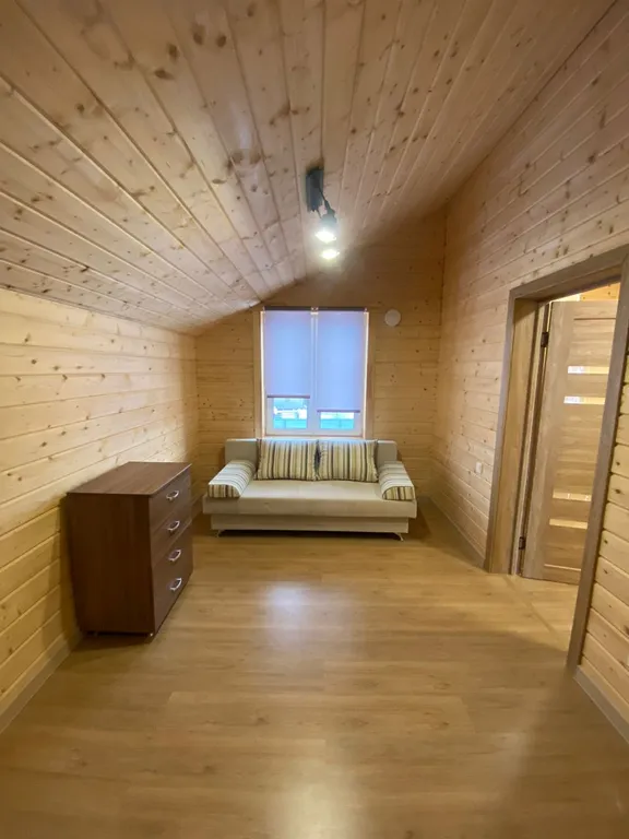 Дом на участке 12 соток рядом с центром YES