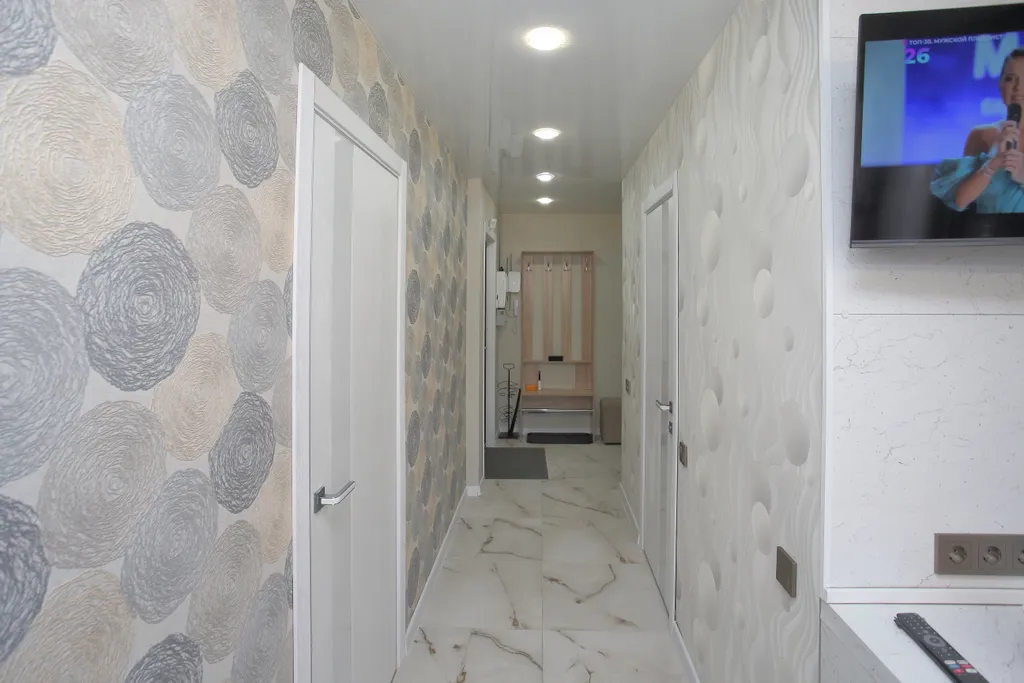 Апартамент в новом доме у метро Заречная в 20 минутах от центра