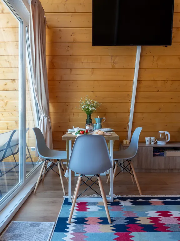 Коттедж Уютный дом у озера с банькой — Кучерово