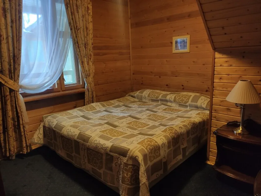 Коттедж 3-комнатный Дом — Лопотово