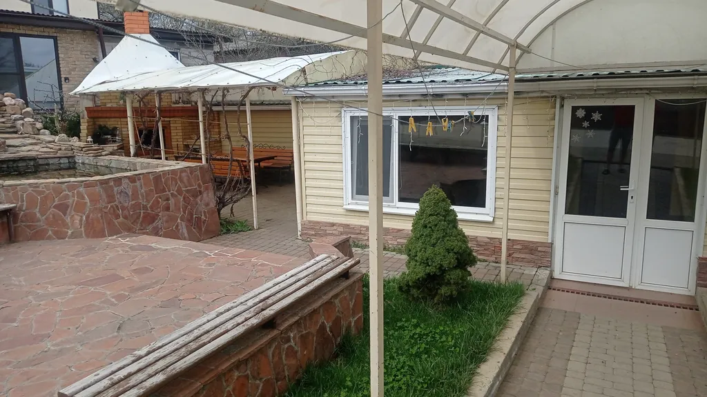 Коттедж Дом возле термалок — аренда посуточно в Шунтук