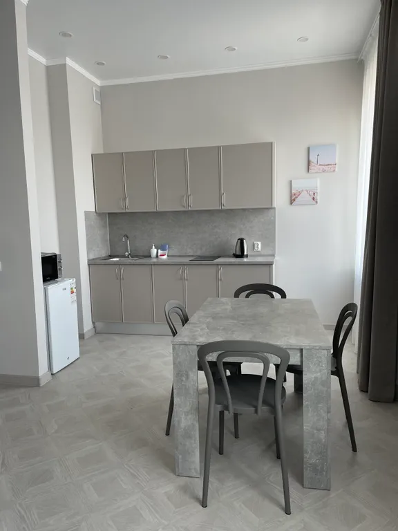 Апартамент 23