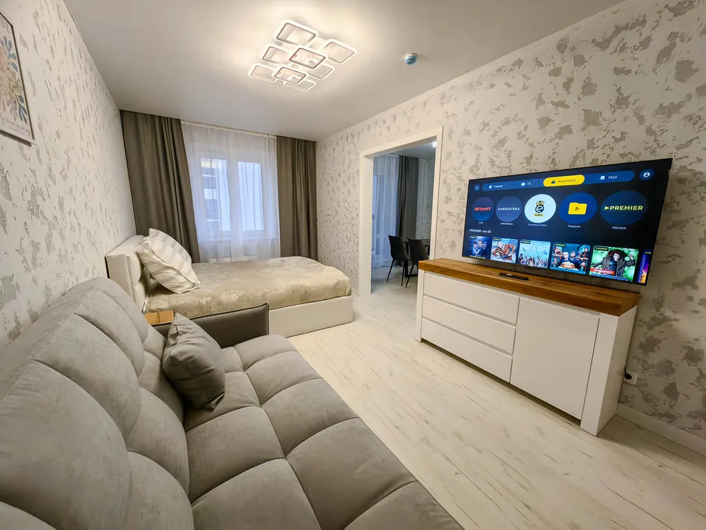 Квартира Комфортная квартира в центре у ЖД вокзала и набережной — Красноярск