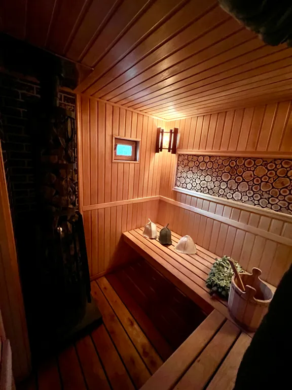 Коттедж НОРДЛИ+БРИМЭНС. Пространство для компании: два дома в лесу у реки — Горячий Ключ