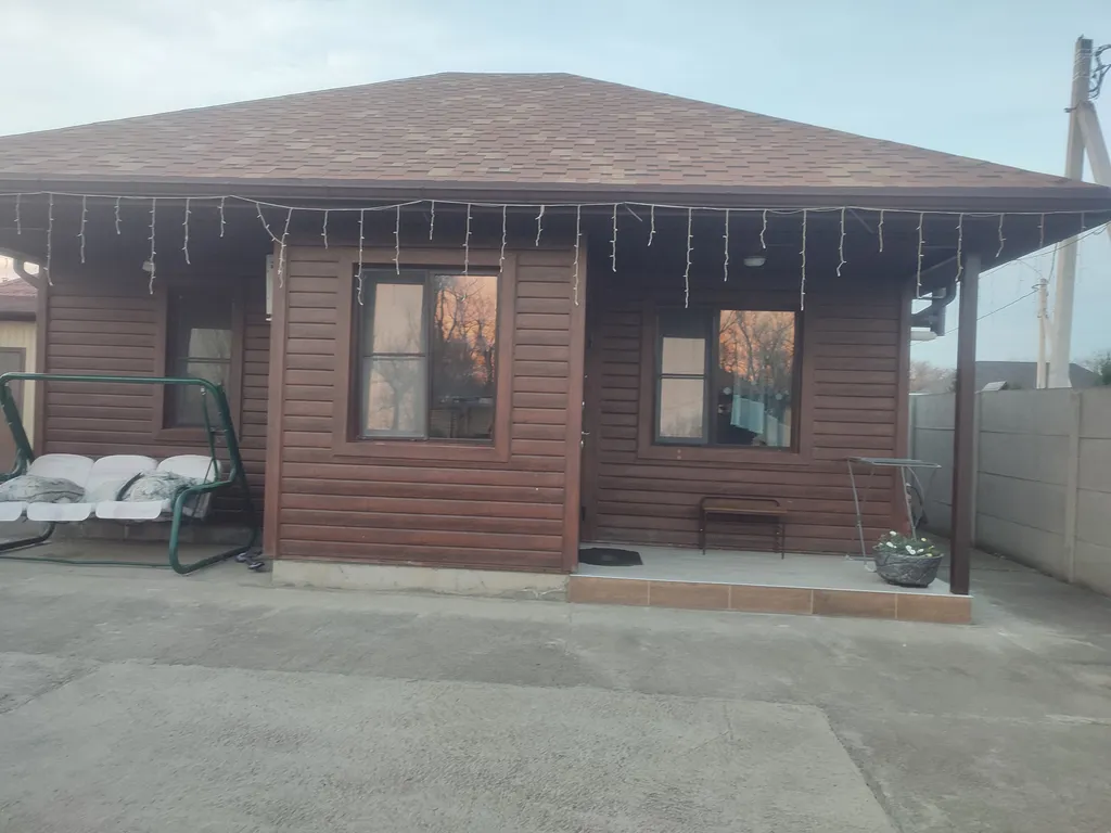 Уютный дом с беседкой и костровой зоной