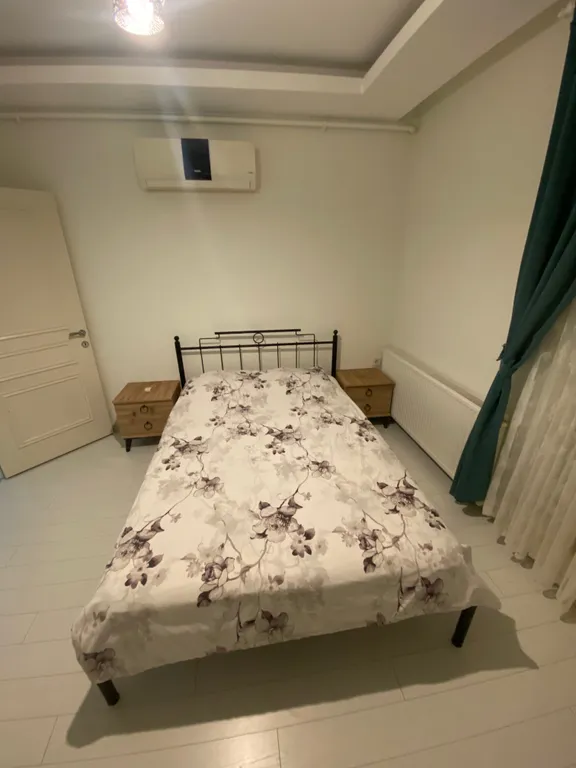 Отличное расположение в коньяалты Алтынкум 60 метров до моря