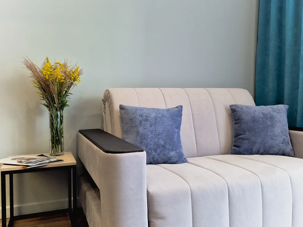 Уютная студия с ванной и прекрасным видом на реку и лес