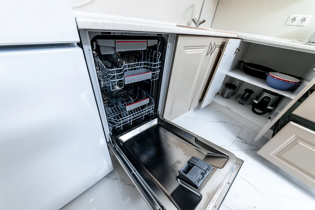 Квартира Квартира На берегу моря в ЖК Акватория с бассейном — Геленджик