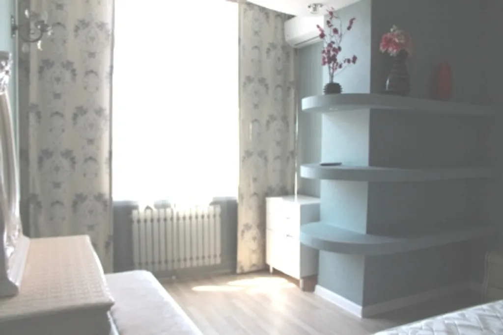 4-комнатная Квартира