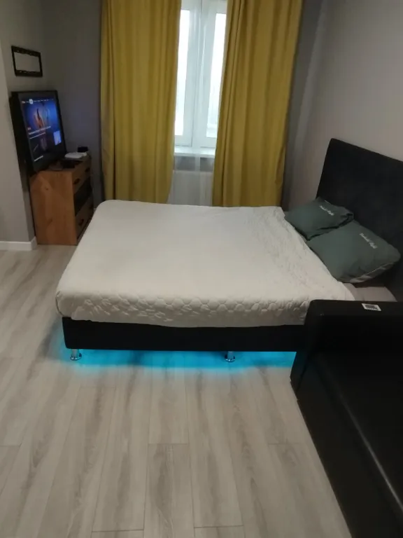 Студия у набeрежной в самoм центpе