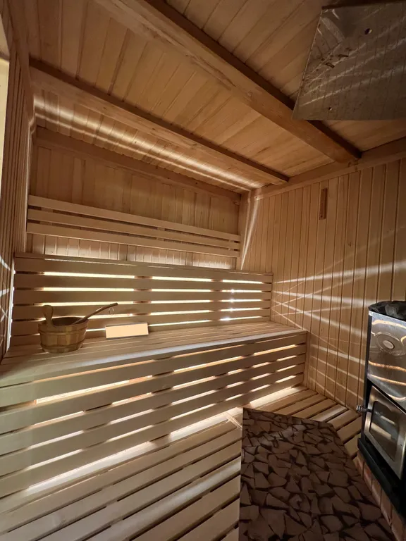 Дом с баней и чаном