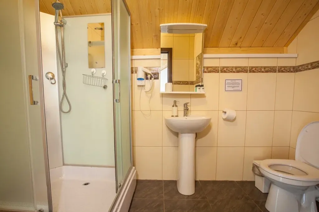 Уютный коттедж на 14 человек