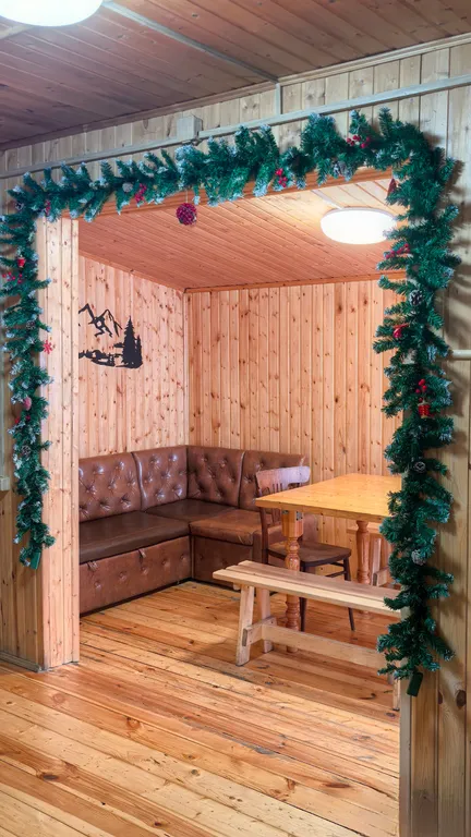 Дом с русской баней на дровах , хамам и бассейном