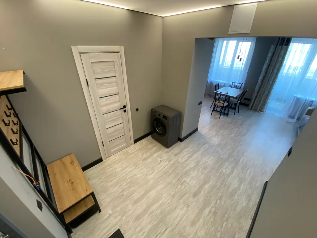 Просторная студия с видом на море