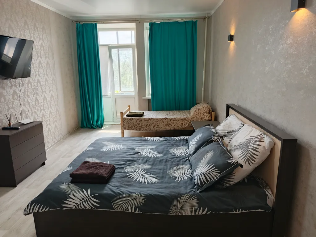 Двухкомнатная квартира рядом с Аквапарком и больницей — аренда посуточно в Магнитогорск